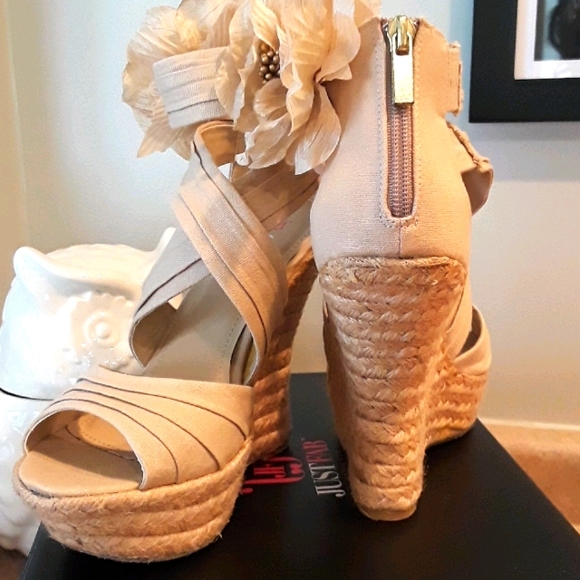 JustFab Shoes - NEW NEVER WORN High Heel Wedge Espadrilles